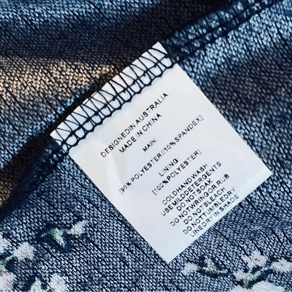 🌷2 for $20🌷NWT EMMY& I Size XS Bodycon Mermaid-Style Floral Dress - Picture 8 of 9